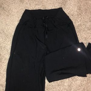 LULULEMON WIDE LEG PANT
